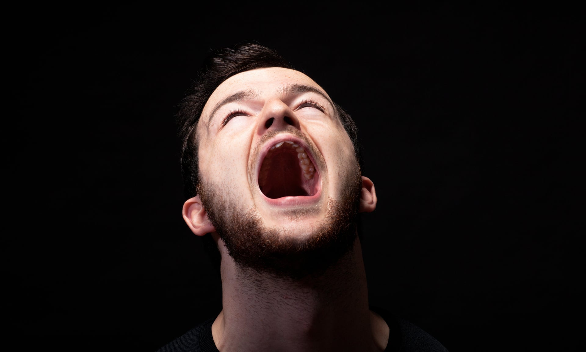 4518