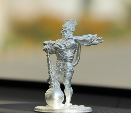 25gms Pure Silver Bahubali Hanuman Car Dashboard – theartarium